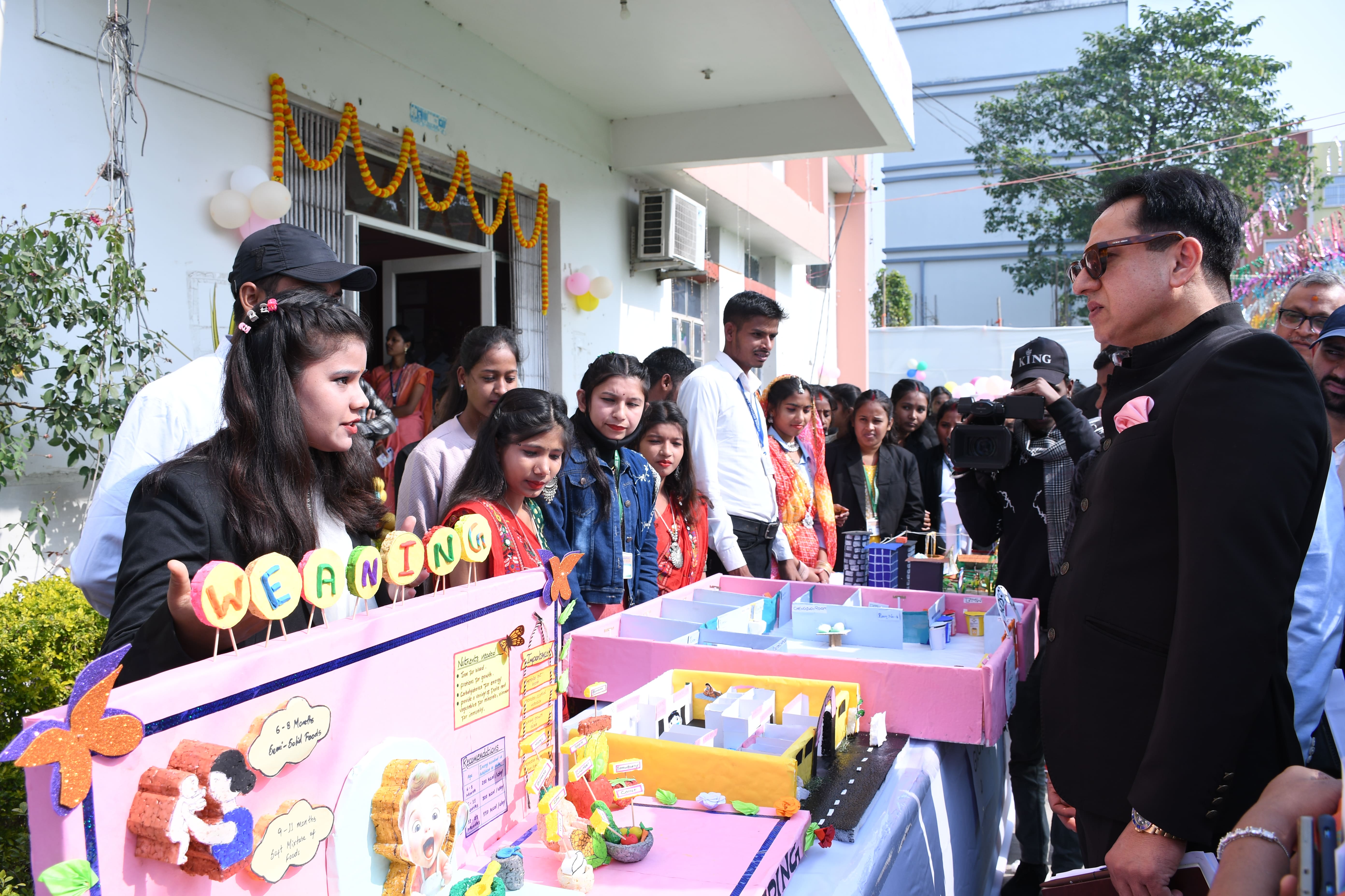 15th Foundation Day (Game Photo)