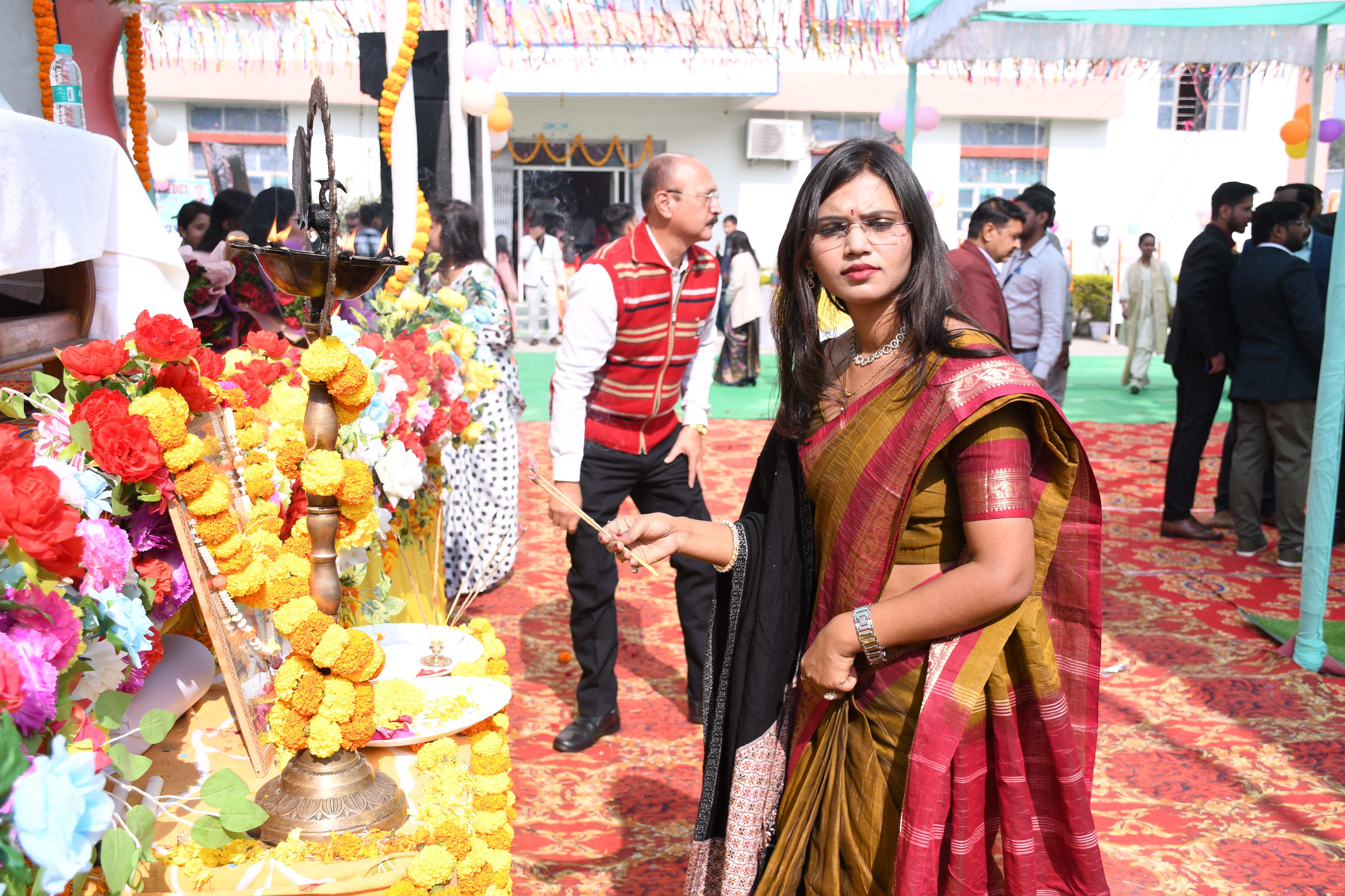 15th Foundation Day (Game Photo)