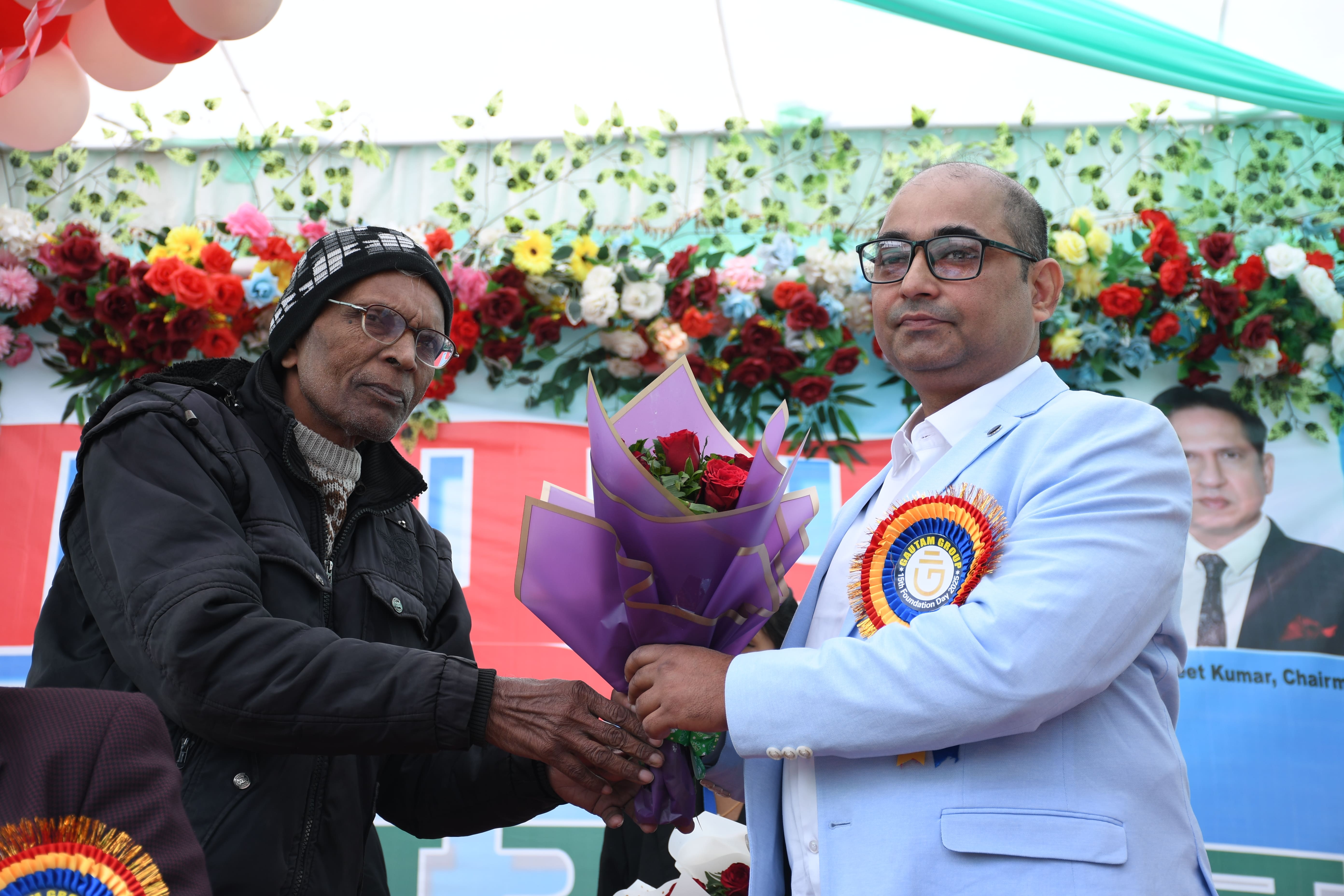 15th Foundation Day (Game Photo)